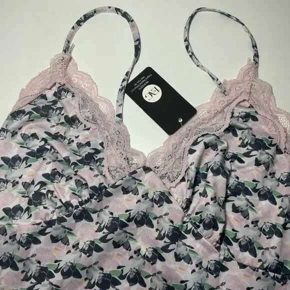 Pink Lace NWT Small Nightgown/Slip Dress Floral Feminine - Picture 2 of 12